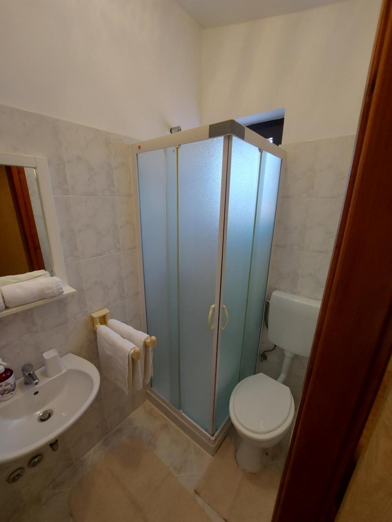 Ranch Radin Bed & Breakfast Brtonigla Phòng bức ảnh